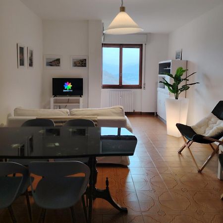 La Casa Di Camilla Apartment Perledo Bagian luar foto